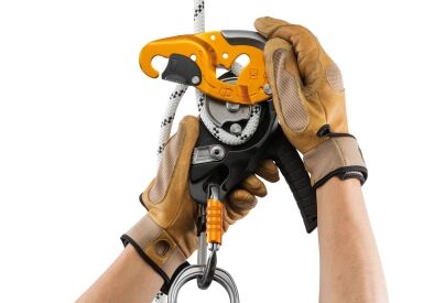 PETZL | I’D® DESCENDER